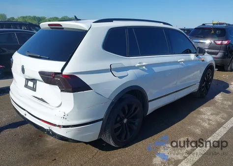 2020 Volkswagen Tiguan 2.0T Se/2.0T Se R-Line Black/2.0T Sel z USA, uszkodzony, nr VIN 3VV3B7AX9LM088867